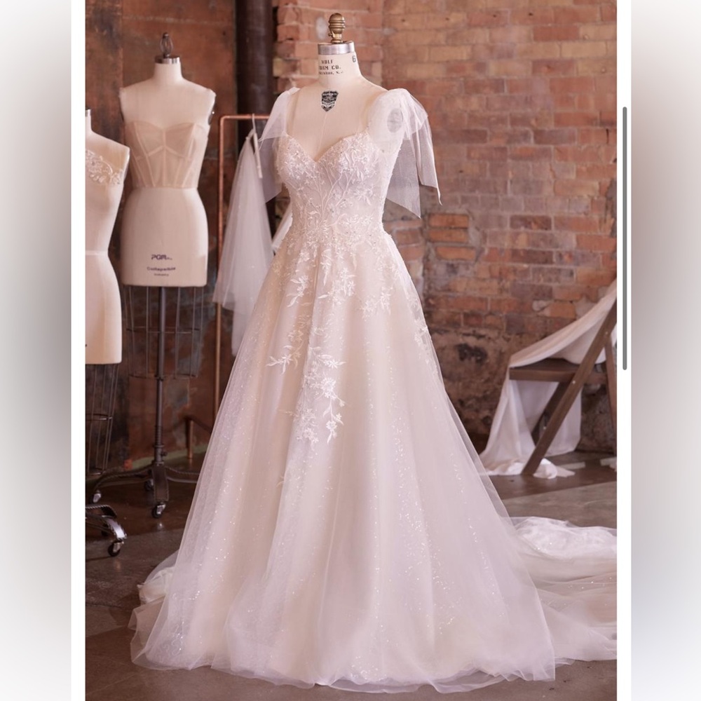 Maggie Sottero-Waverly Wedding Dress